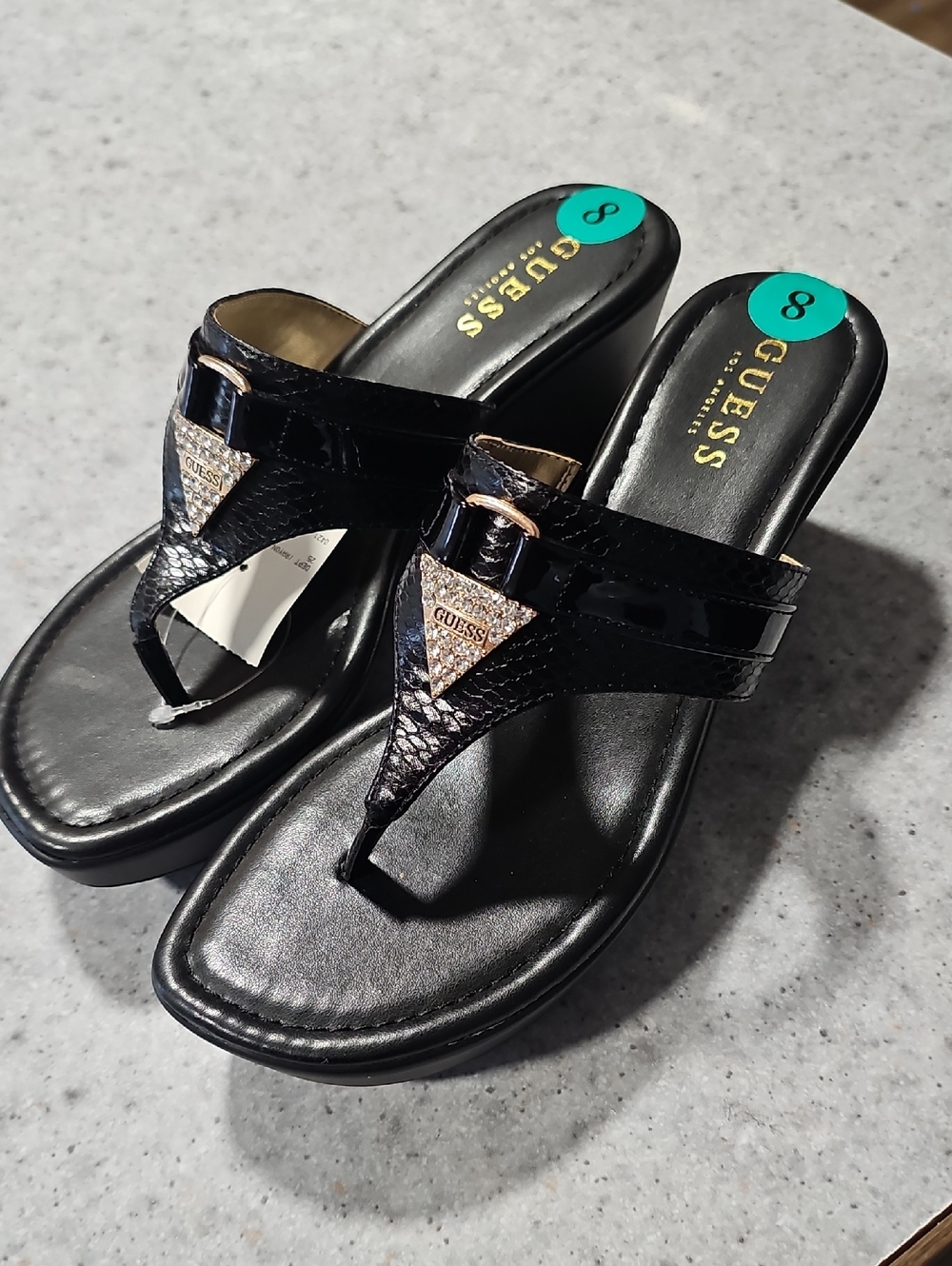 GUESS Women’s Size 8 Black Platform Sandals